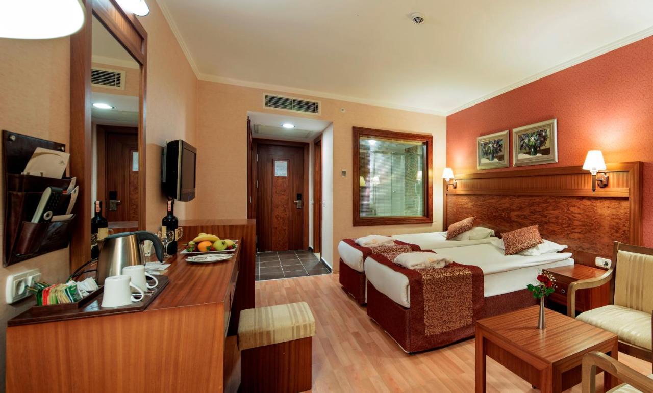 Alba Royal Hotel (Adults Only) Side Quarto foto